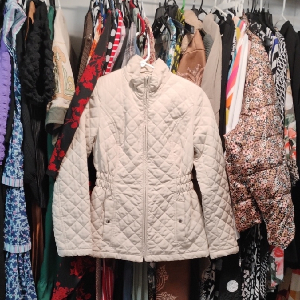 Liz Claiborne Quilted Cream Puffer Jacket